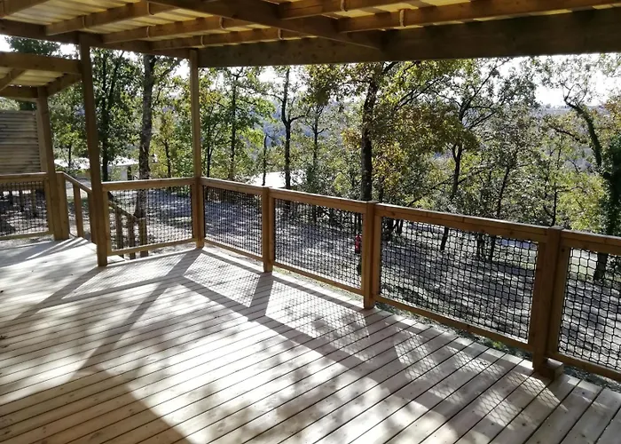 Domaine De La Faurie Camping Séniergues